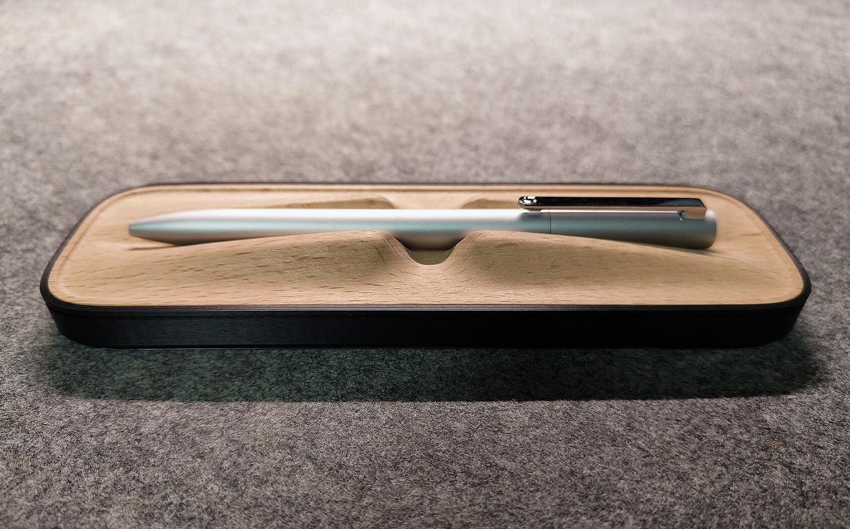 Armin Schellmann CNC Pencil Holder made of Wood Armin Schellmann CNC Pencil Holder made of Wood